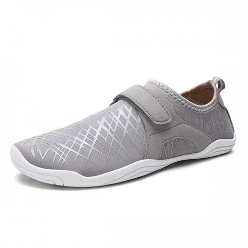 Men Lightweight Wear Resistance Outsole Outdoor Sneakers